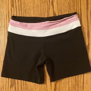 Reversible Lululemon Athletica bike shorts - Size 4